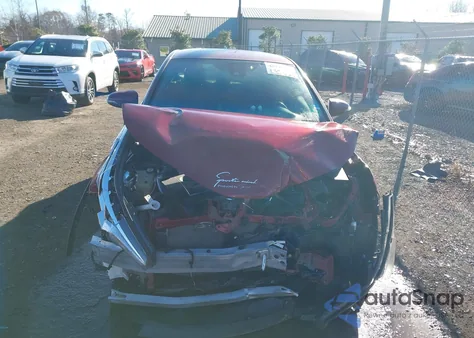 2018 Toyota C-Hr Xle z USA, uszkodzony, nr VIN JTNKHMBX5J1007908